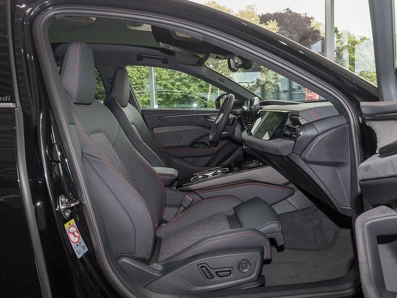 Neu Audi A6 S-Line 367 PS (269 kW) 2025 Schwarz Kombi