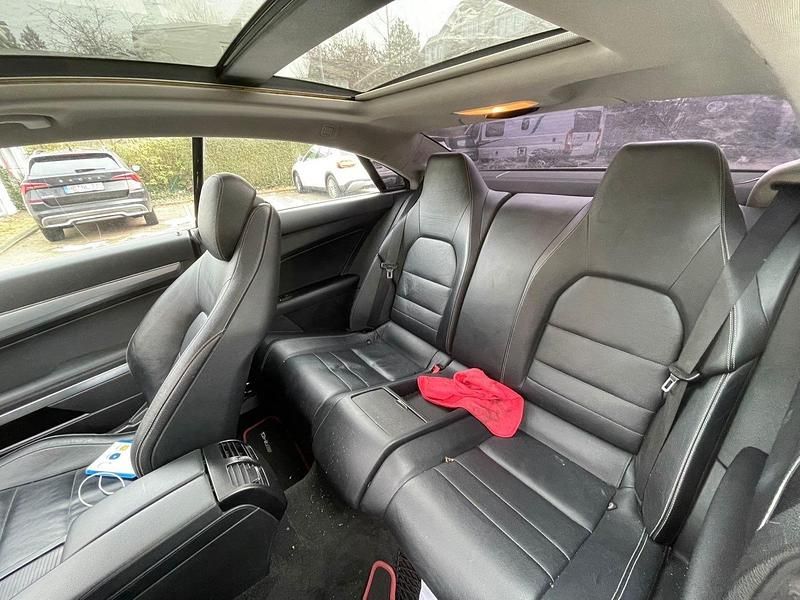 Gebraucht Mercedes E350 AMG 2009 Silber Coupé