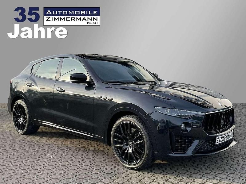 Gebraucht Maserati Levante 430 PS (316 kW) 2021 Schwarz SUV
