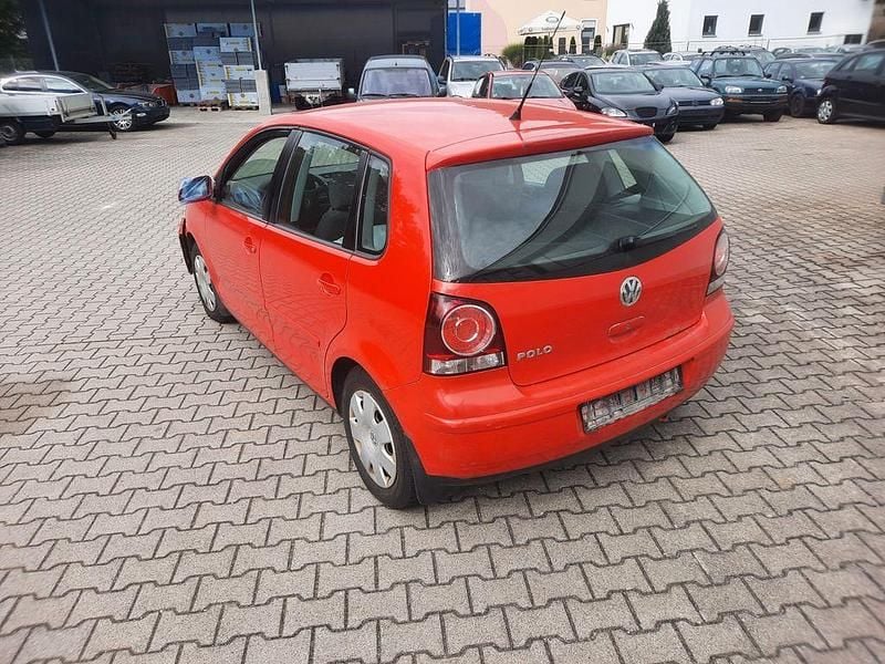 Gebraucht VW Polo Comfortline 54 PS (39 kW) 2006 Rot Kleinwagen