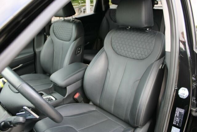 Gebraucht Hyundai Santa Fe Premium 200 PS (147 kW) 2019 Schwarz metallic SUV