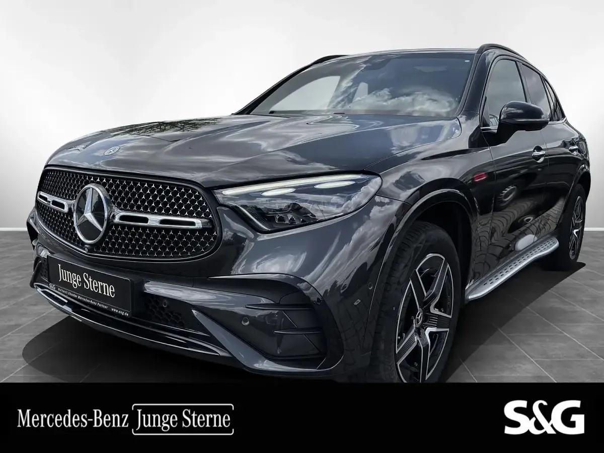 Gebraucht Mercedes GLC300 AMG 204 PS (150 kW) 2023 SUV