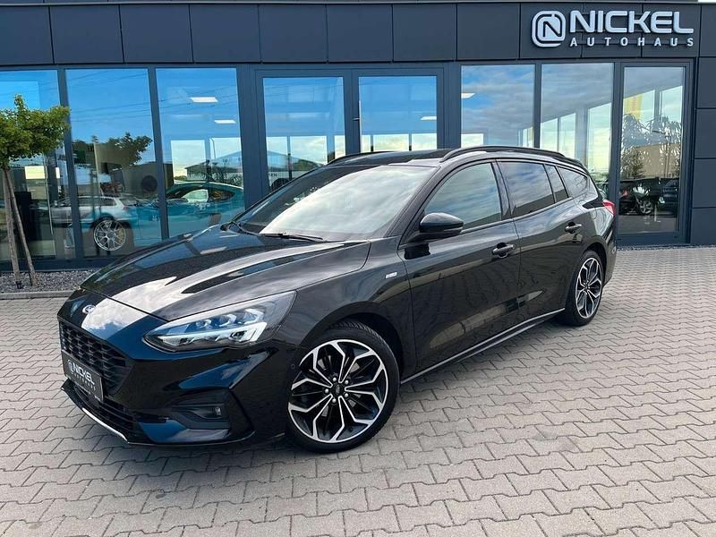 Schwarz Gebraucht 2019 Ford Focus ST-Line Kombi | 18.499 € (Etwas zu teuer) - Bild 1/4