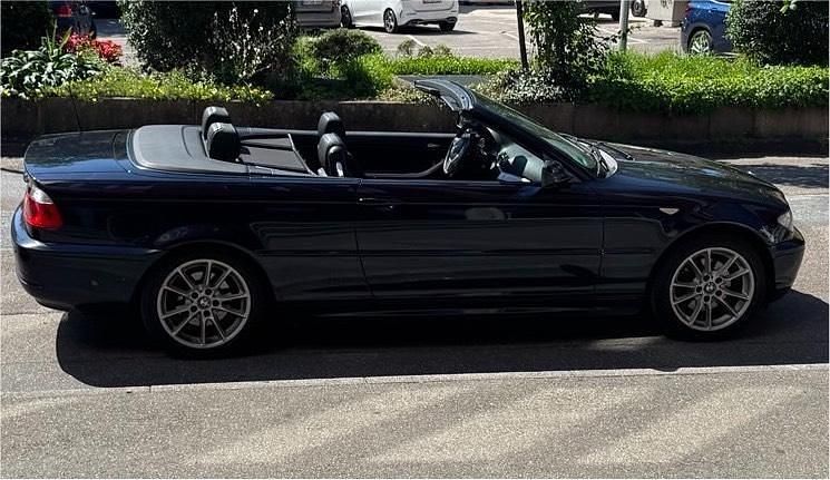 Gebraucht BMW 320 Cabriolet 150 PS (110 kW) 2006 Blau Cabrio