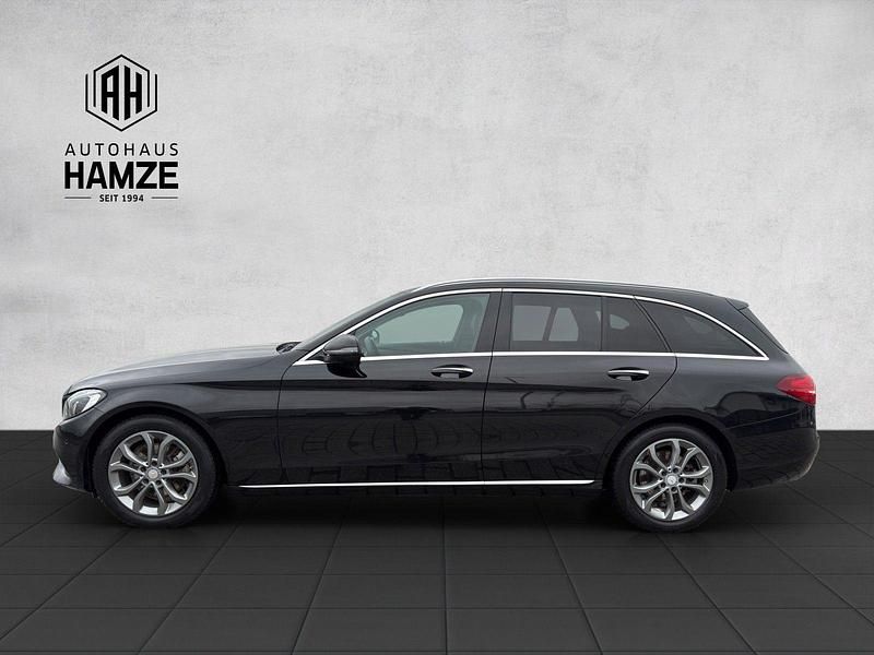 Gebraucht Mercedes C220 170 PS (125 kW) 2017 Schwarz Kombi