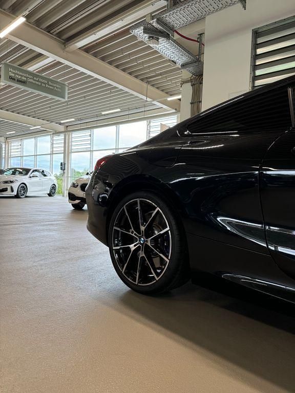 Gebraucht BMW 840 M Performance 320 PS (235 kW) 2019 Schwarz Coupé