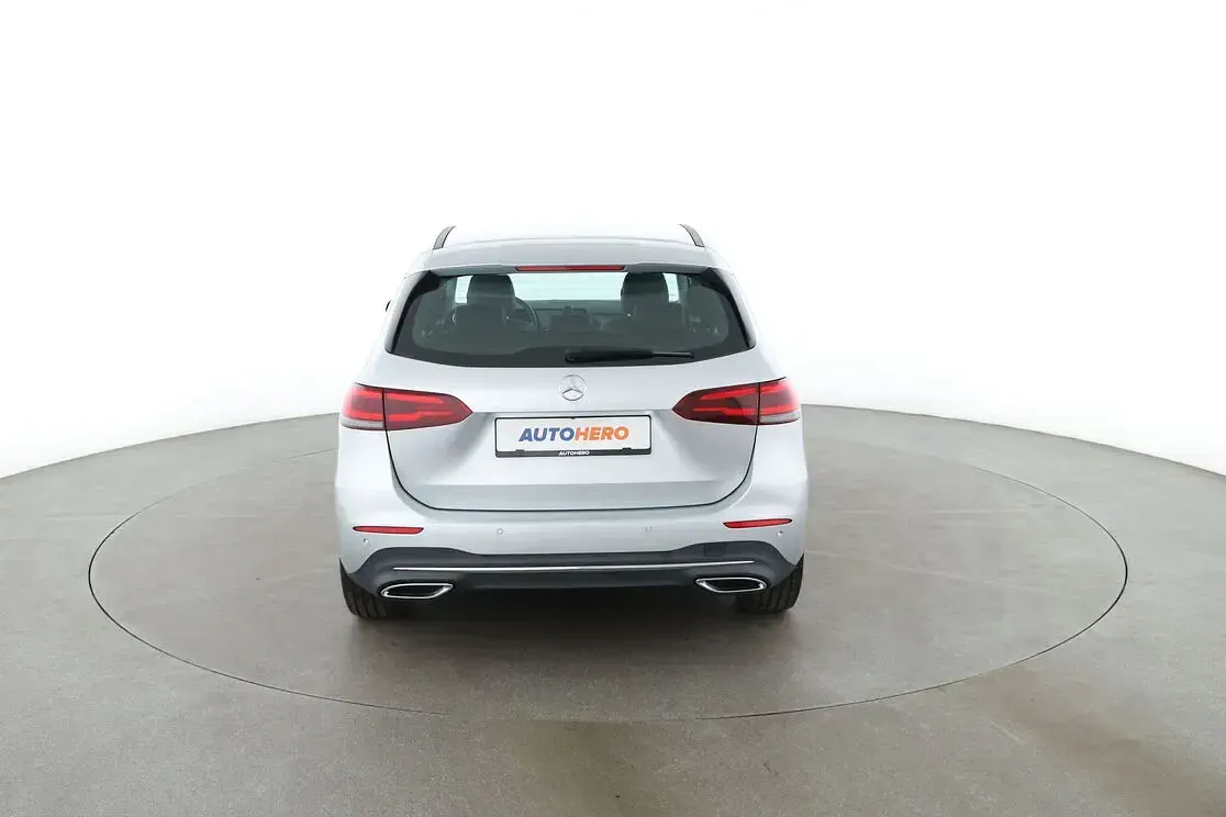 Gebraucht Mercedes B200 Progressive 163 PS (119 kW) 2020 Grau Kleinwagen
