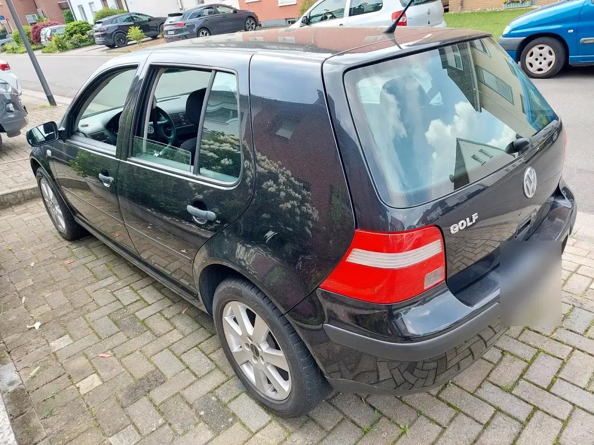 Gebraucht VW Golf IV 2002 Schwarz Kleinwagen