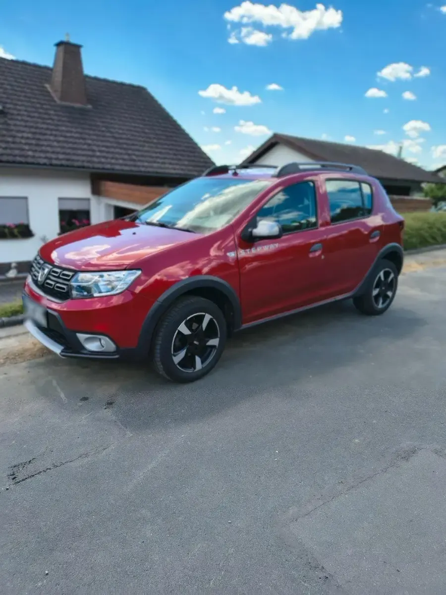 Gebraucht Dacia Sandero Prestige 90 PS (66 kW) 2019 Rot SUV