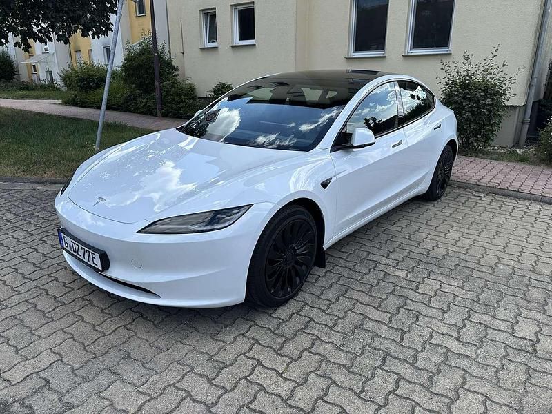 Gebraucht Tesla Model 3 Standard Range 208 kW (283 PS) 2023 Limousine