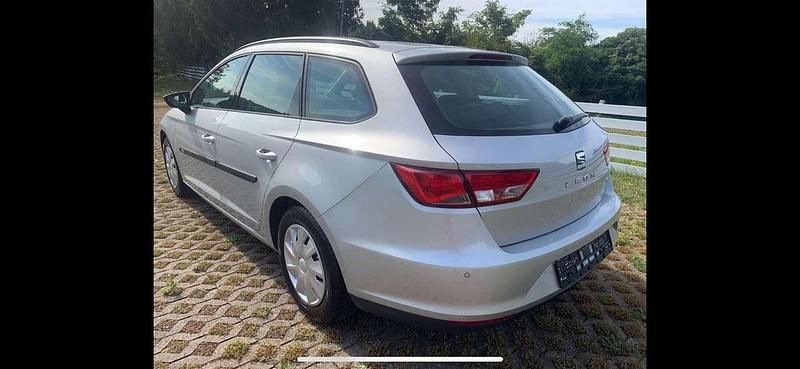 Gebraucht Seat Leon ST Reference 86 PS (63 kW) 2016 "estrella" silber Kombi