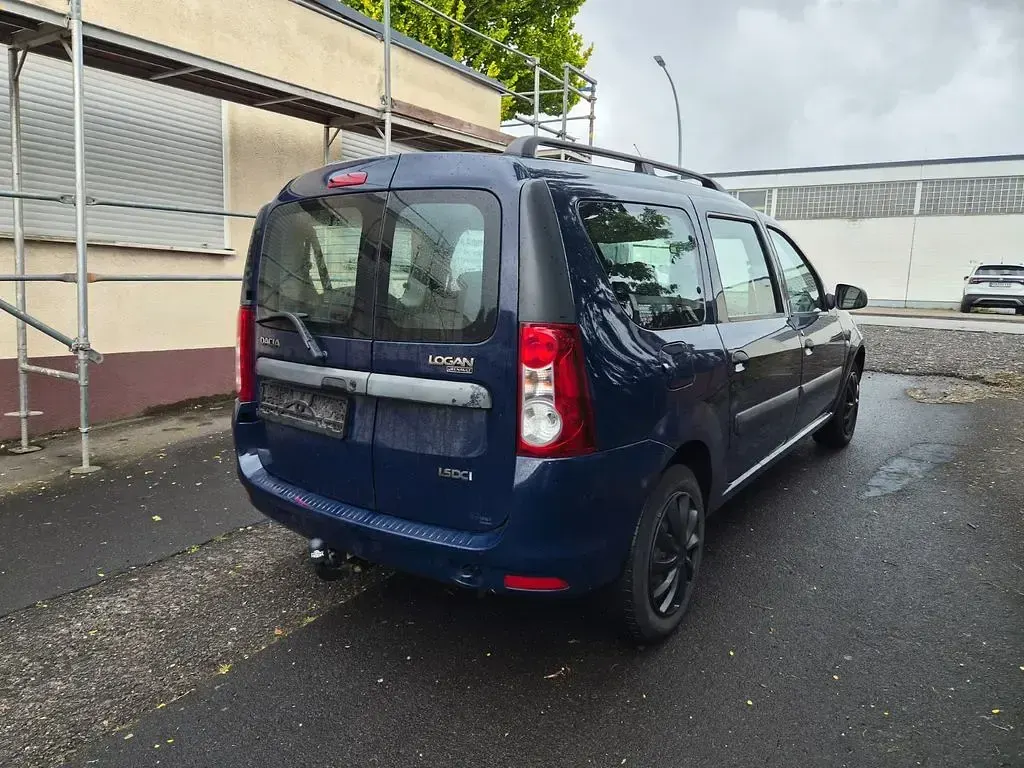 Gebraucht Dacia Logan Ambiance 86 PS (63 kW) 2010 Blau Kombi