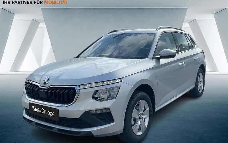 Silber Neu 2025 Skoda Kamiq Essence SUV | 26.690 € (Fairer Preis) - Bild 1/4