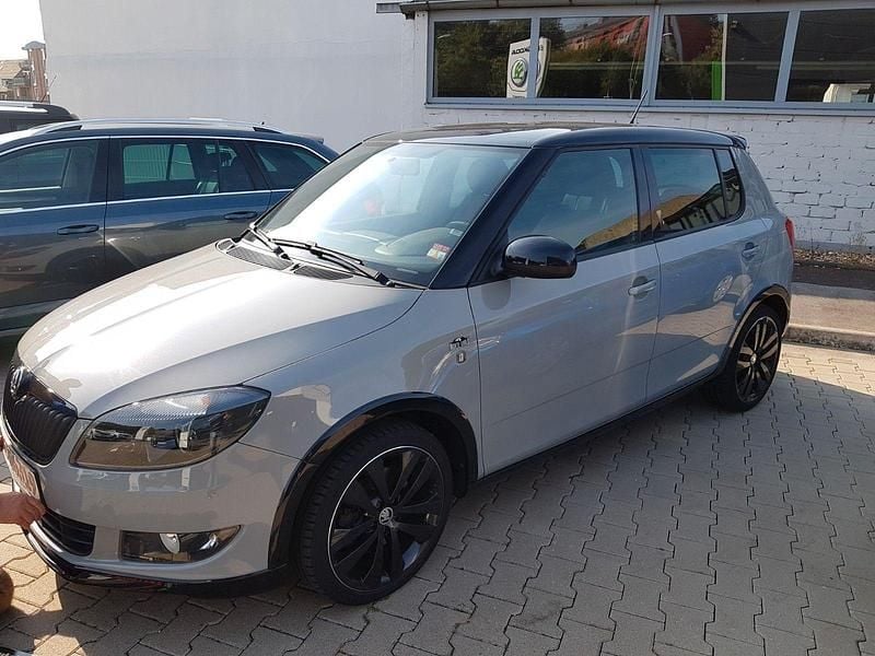 Grau Gebraucht 2014 Skoda Fabia Monte Carlo Kleinwagen | 6.800 € - Bild 1/2