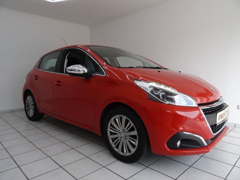 Orange Gebraucht 2017 Peugeot 208 Allure Kleinwagen | 9.790 € (Fairer Preis) - Bild 1/4