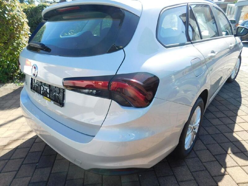 Gebraucht Fiat Tipo City Life 101 PS (74 kW) 2022 Grau Kombi