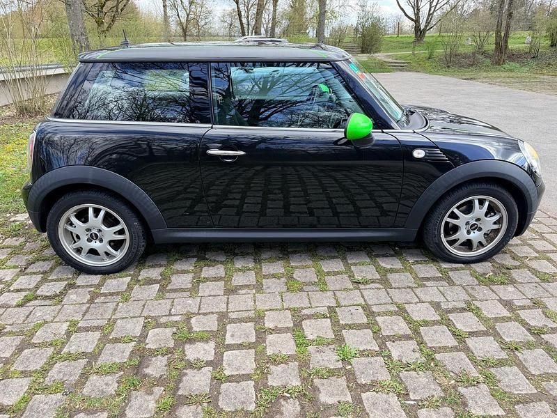 Usata Mini ONE 75 CV (55 kW) 2009 Nero Utilitaria