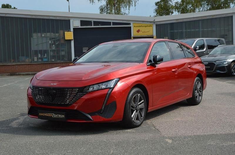 Rot Gebraucht 2024 Peugeot 308 Allure Kombi | 19.900 € (Superpreis) - Bild 1/4