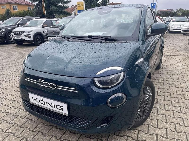 Grün Gebraucht 2022 Fiat 500e Icon Kleinwagen | 19.998 € (Fairer Preis) - Bild 1/4