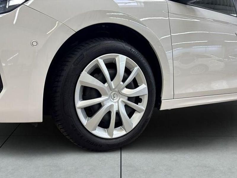 Gebraucht Opel Corsa 75 PS (55 kW) 2024 Lack weiss banquise/typ aussen Kleinwagen