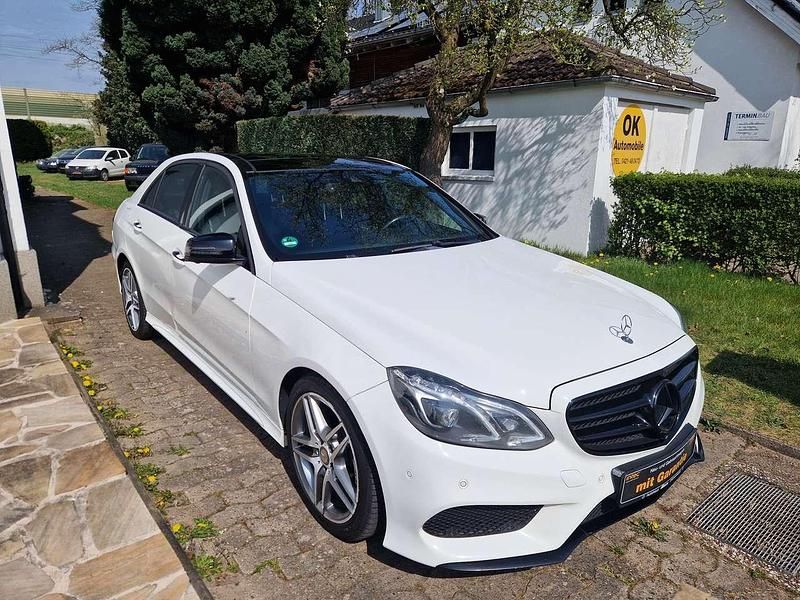 Polarweiss unilack Gebraucht 2014 Mercedes E300 Night Limousine | 21.000 € (Teuer) - Bild 1/4