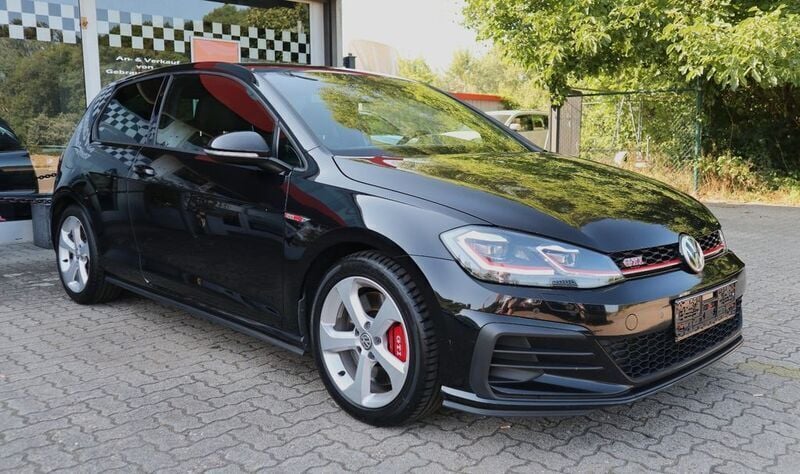 Schwarz Gebraucht 2018 VW Golf VII GTI Limousine | 16.500 € (Fairer Preis) - Bild 1/4
