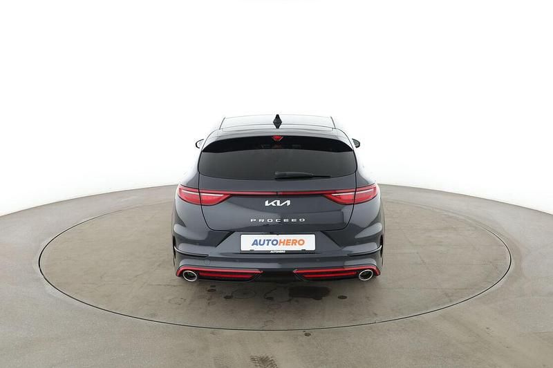 Gebraucht Kia ProCeed GT 204 PS (150 kW) 2021 Grau Kombi