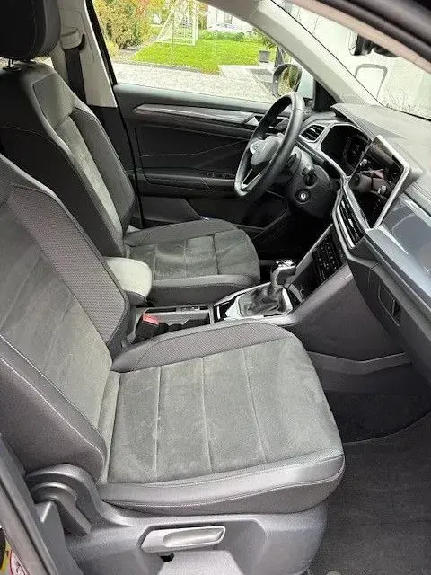 Usata VW T-Roc Style 150 CV (110 kW) 2024 Nero SUV