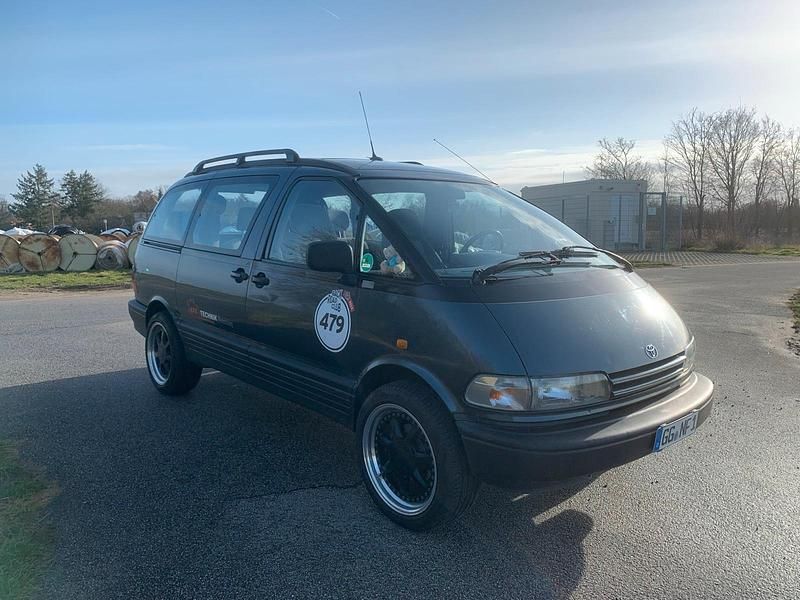 Gebraucht 1991 Toyota Previa Van / Kleinbus | 4.200 € - Bild 1/4