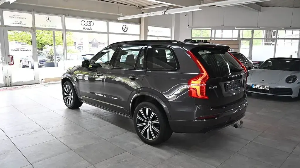Gebraucht Volvo XC90 Plus 235 PS (172 kW) 2022 Grau SUV