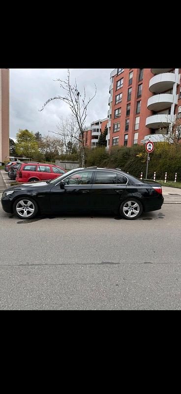 Second-hand BMW 525 192 CP (141 kW) 2003 Negru Berlinǎ