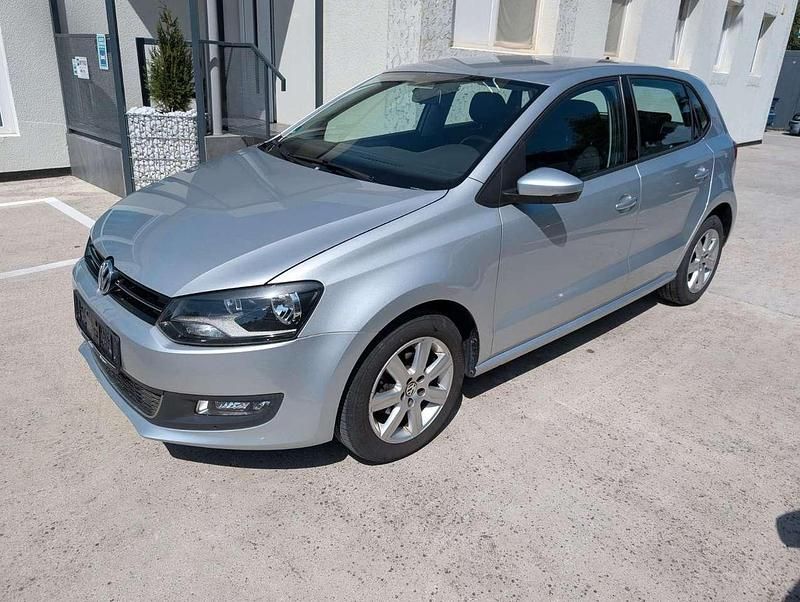 Reflexsilber Gebraucht 2014 VW Polo Highline Kleinwagen | 6.800 € (Guter Preis) - Bild 1/4