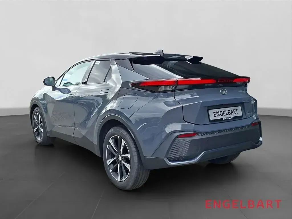 Neu Toyota C-HR 140 PS (102 kW) 2026 Black (grau SUV