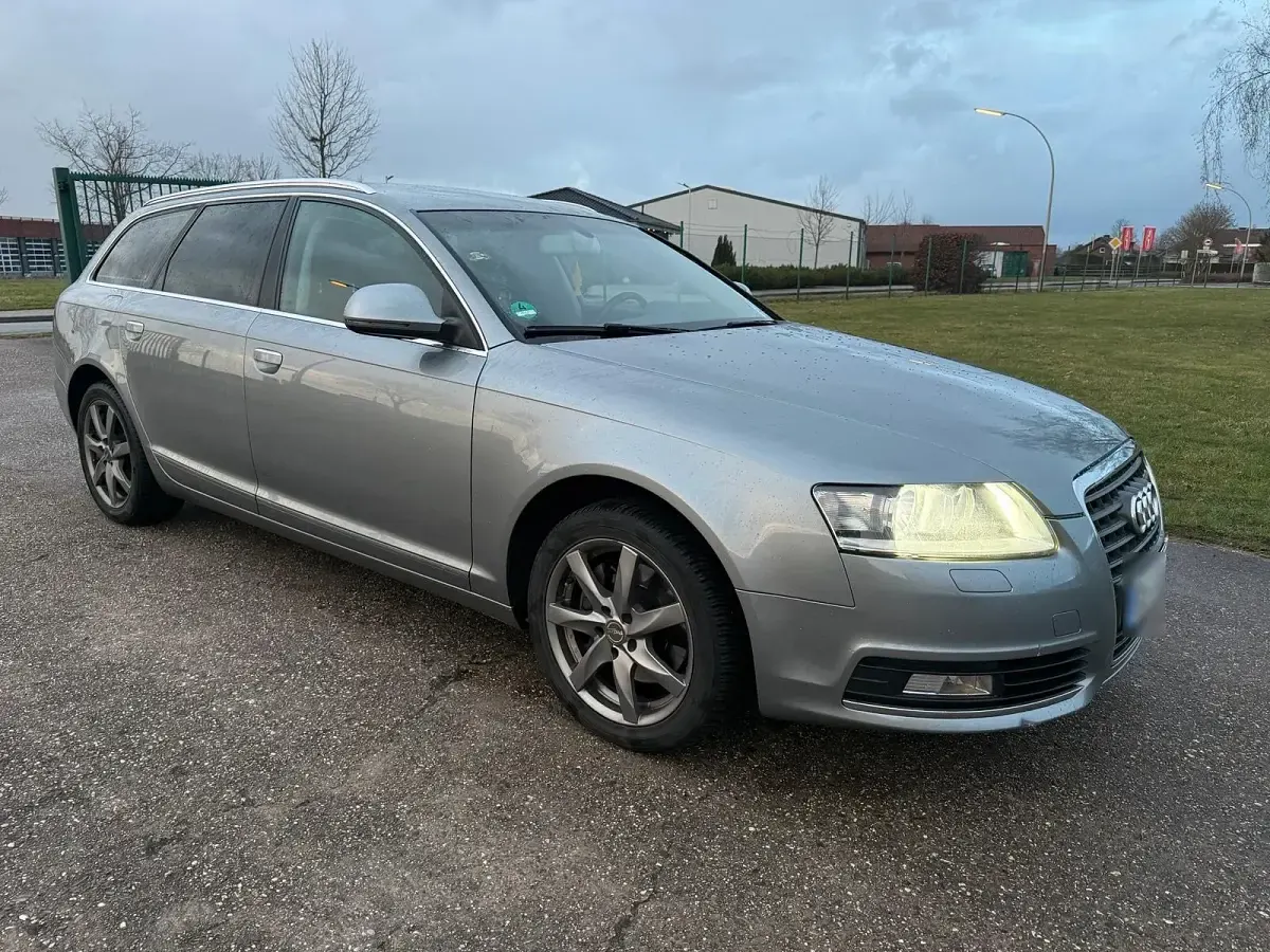 Gebraucht Audi A6 170 PS (125 kW) 2010 Grau Kombi