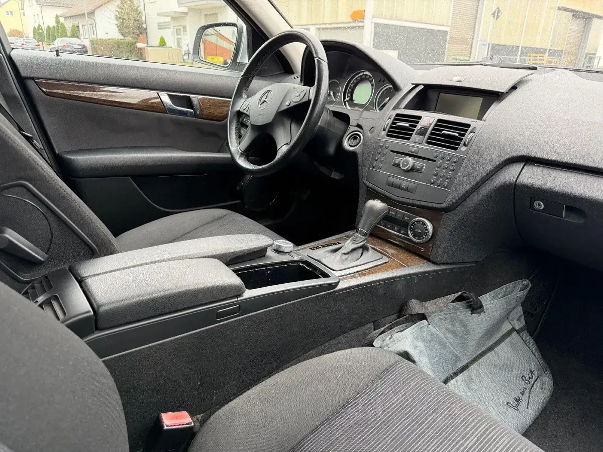 Gebraucht Mercedes C220 170 PS (125 kW) 2008 Silber Kombi