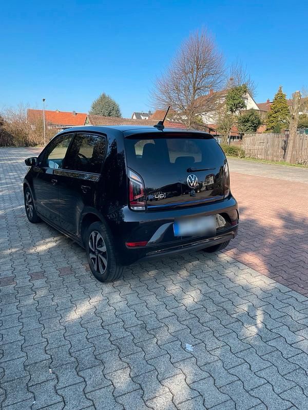 Gebraucht VW e-up! 61 kW (83 PS) 2021 Schwarz Kleinwagen