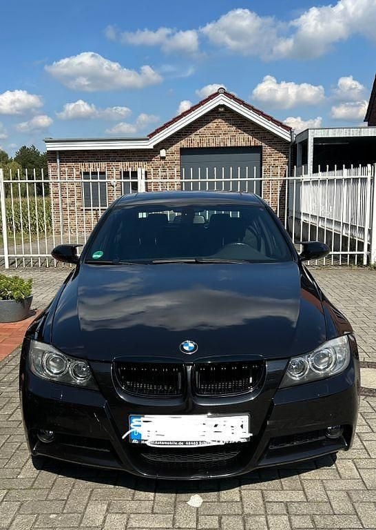Schwarz Gebraucht 2006 BMW 325 M Sport Limousine | 5.500 € (Superpreis) - Bild 1/4