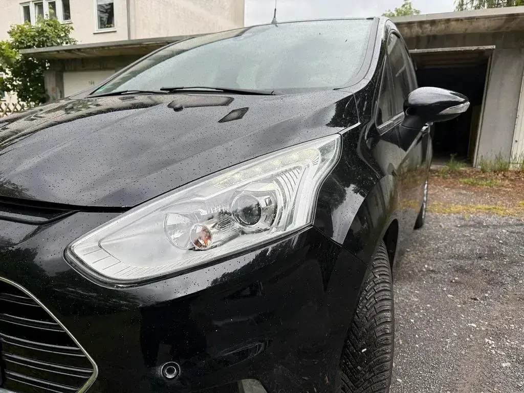 Gebraucht Ford B-MAX 101 PS (74 kW) 2013 Schwarz Van / Kleinbus
