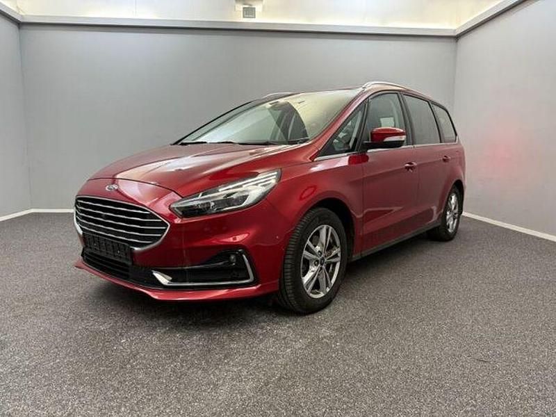 Rot Gebraucht 2021 Ford Galaxy Titanium Van / Kleinbus | 31.799 € (Fairer Preis) - Bild 1/4