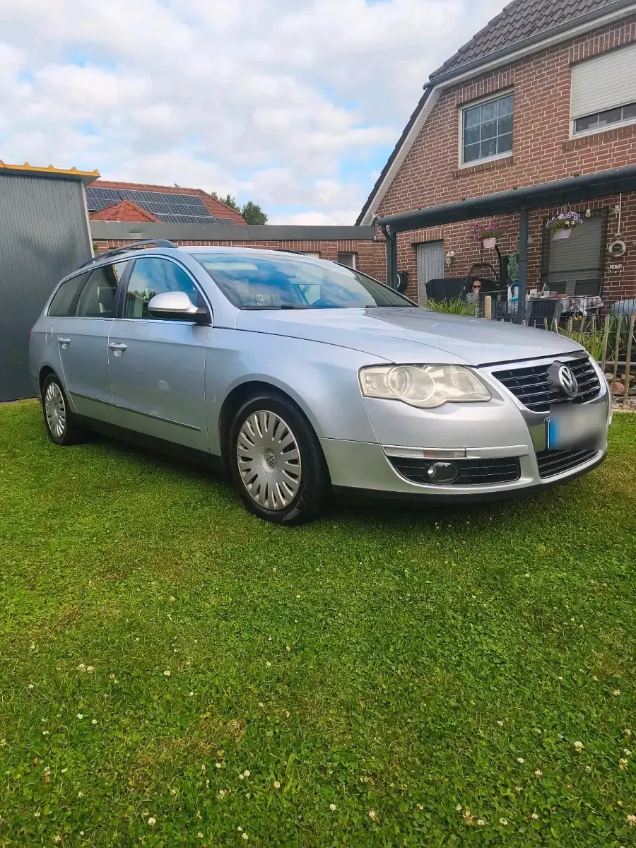 Gebraucht VW Passat 140 PS (102 kW) 2005 Silber Kombi