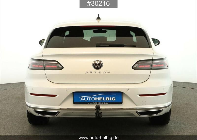 Gebraucht VW Arteon Elegance 190 PS (139 kW) 2024 Oryxweiß perlmutteffekt Kombi