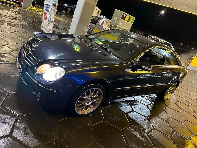 Gebraucht Mercedes CLK240 170 PS (125 kW) 2003 Coupé