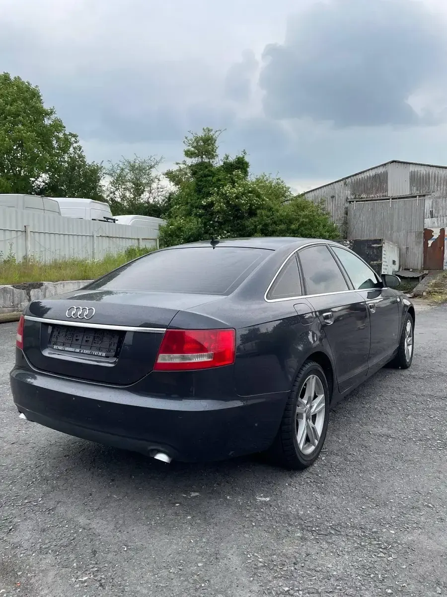 Gebraucht Audi A6 224 PS (164 kW) 2004 Schwarz Limousine