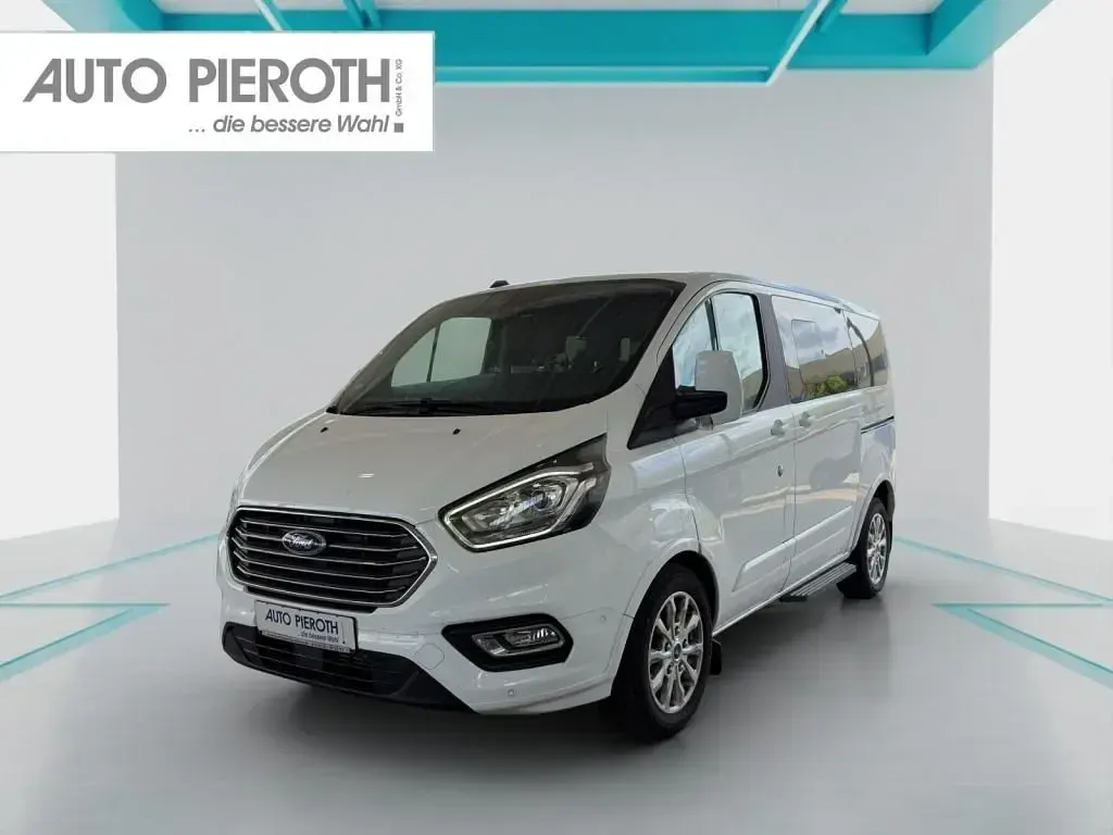 Gebraucht Ford Tourneo Custom Titanium 150 PS (110 kW) 2023 Van