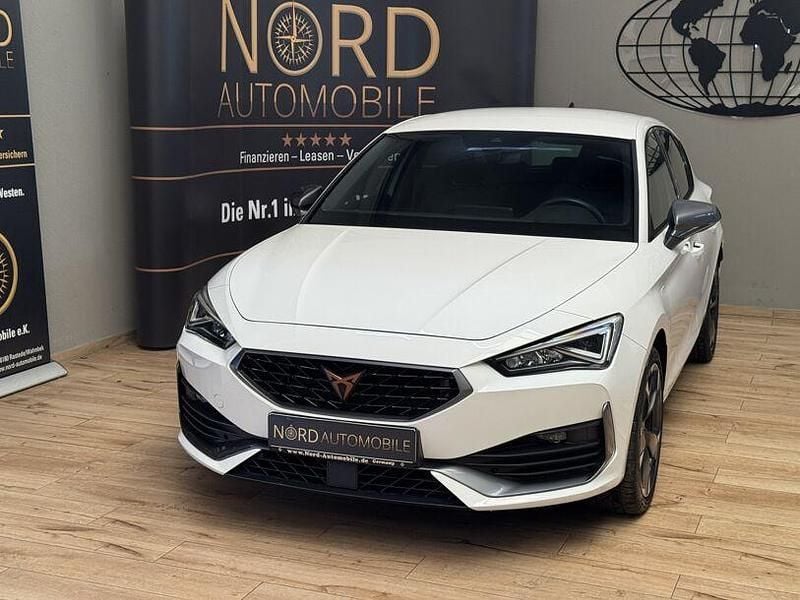 Second-hand Cupra Leon 204 CP (150 kW) 2022 Alb Berlinǎ
