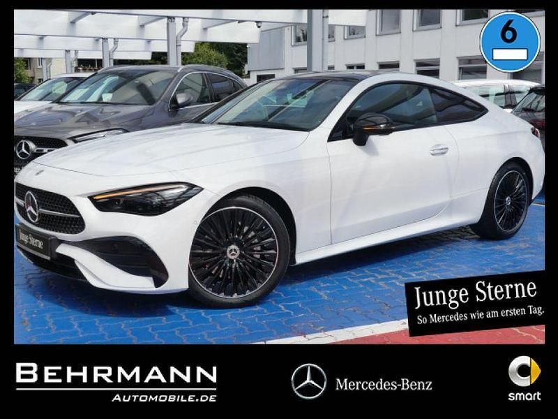 Manufaktur lack manufaktur opalithweiß b (metallic) Gebraucht 2024 Mercedes 300 AMG Coupé | 62.890 € (Guter Preis) - Bild 1/4