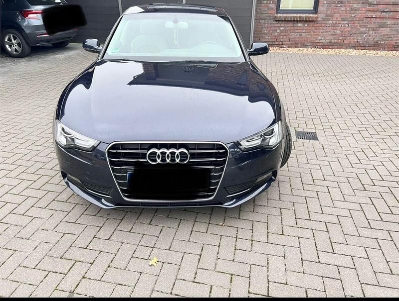 Gebraucht Audi A5 Sportback 144 PS (105 kW) 2016 Blau Kleinwagen