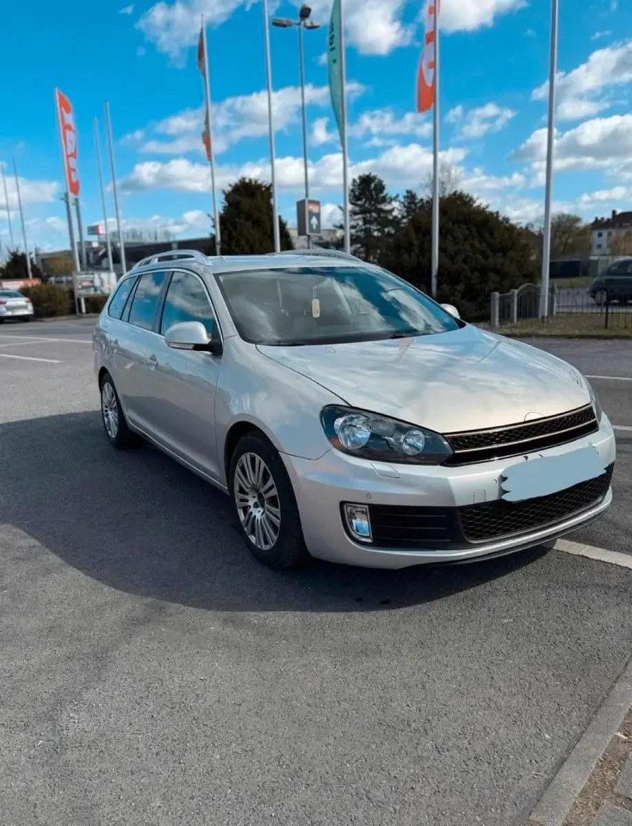 Gebraucht VW Golf VI 122 PS (89 kW) 2009 Silber Kombi