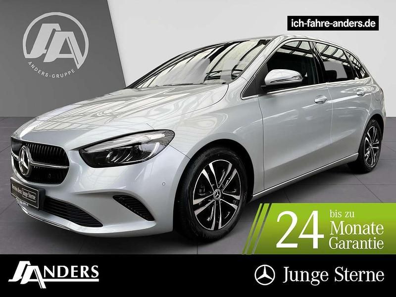 Hightech silber Gebraucht 2024 Mercedes B180 Progressive Van / Kleinbus | 31.494 € (Guter Preis) - Bild 1/2