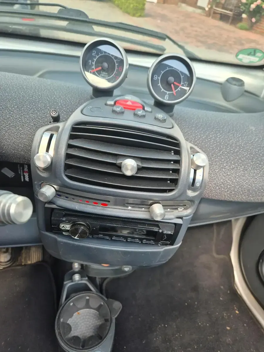 Gebraucht Smart ForTwo Cabrio 61 PS (44 kW) 2006 Schwarz Cabrio